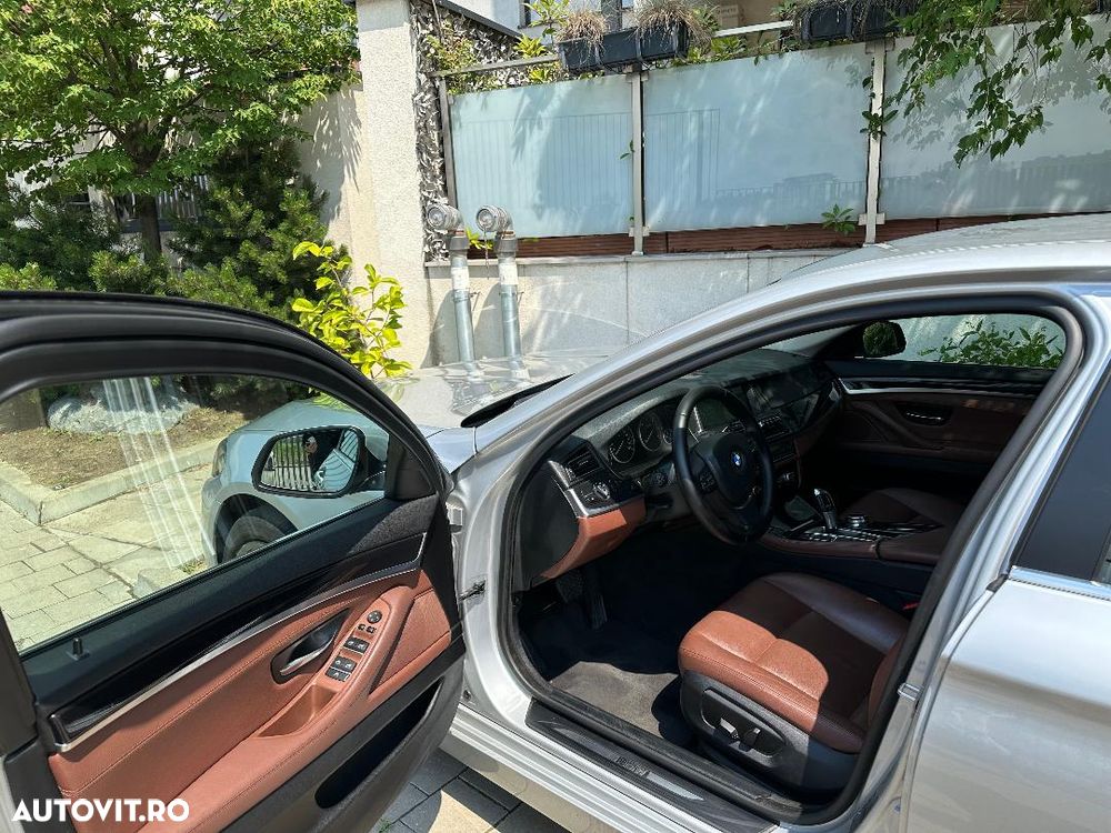 BMW Seria 5 520d xDrive - 9