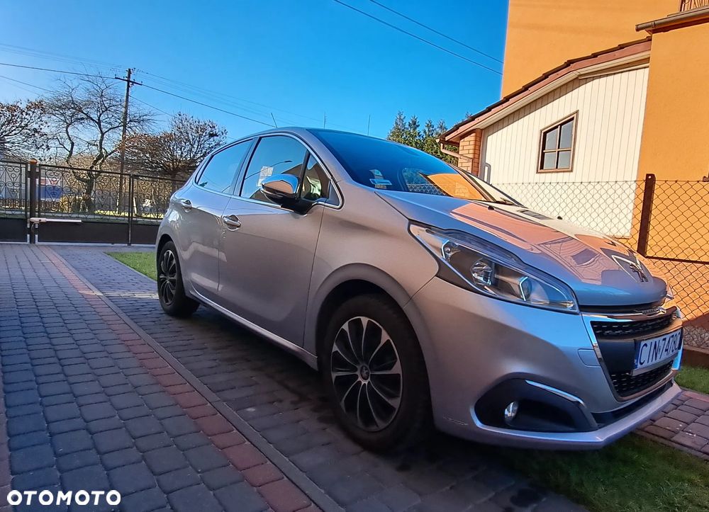 Peugeot 208 1.2 PureTech GPF Allure S&S - 2