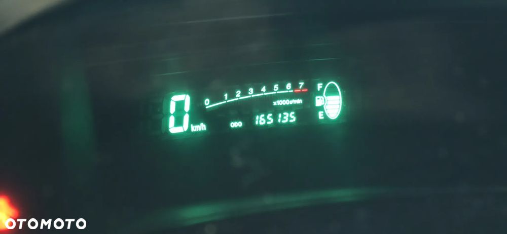 Toyota Yaris 1.0 Base - 8
