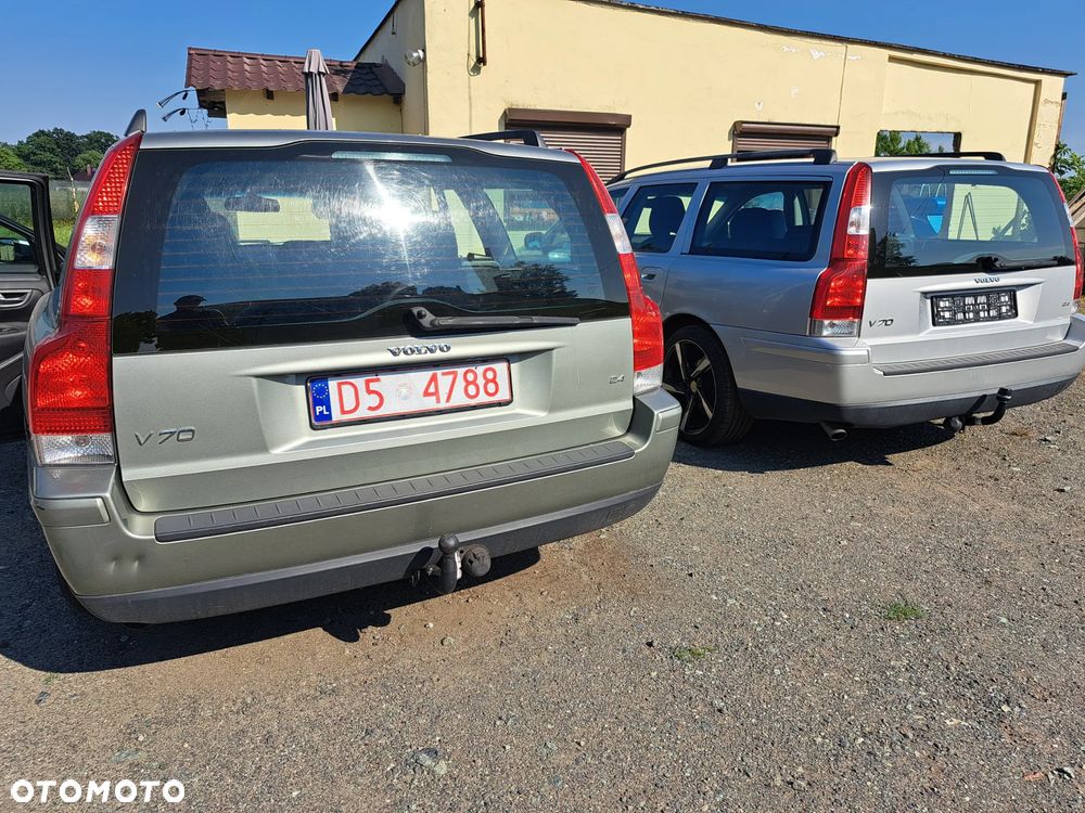 Volvo V70 2.4