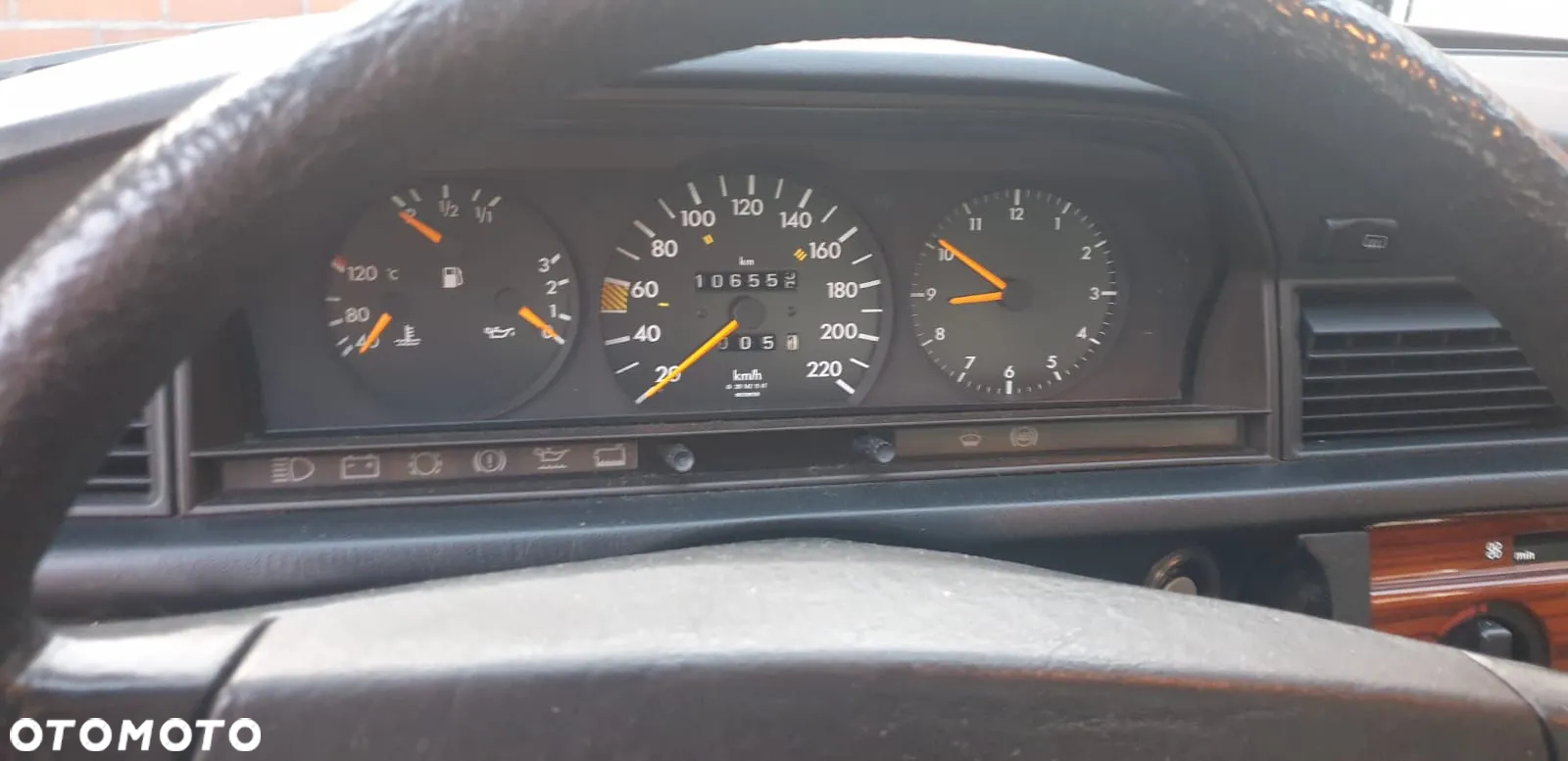 Mercedes-Benz W201 (190) - 8