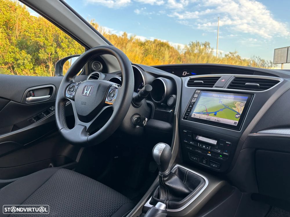 Honda Civic 1.6 i-DTEC Sport Connect Navi - 25
