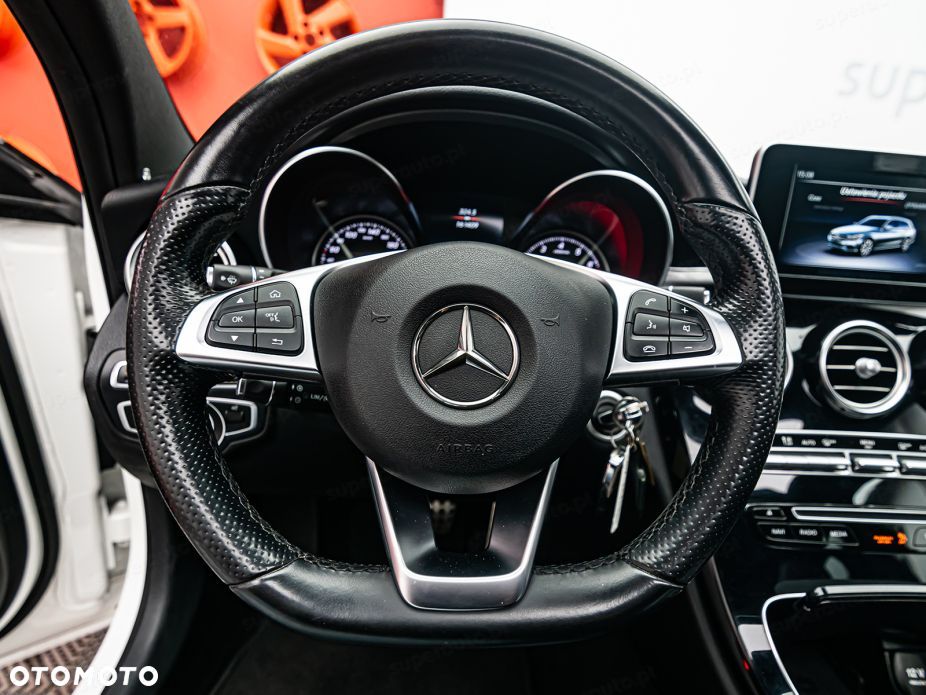 Mercedes-Benz Klasa C 300 9G-TRONIC - 14