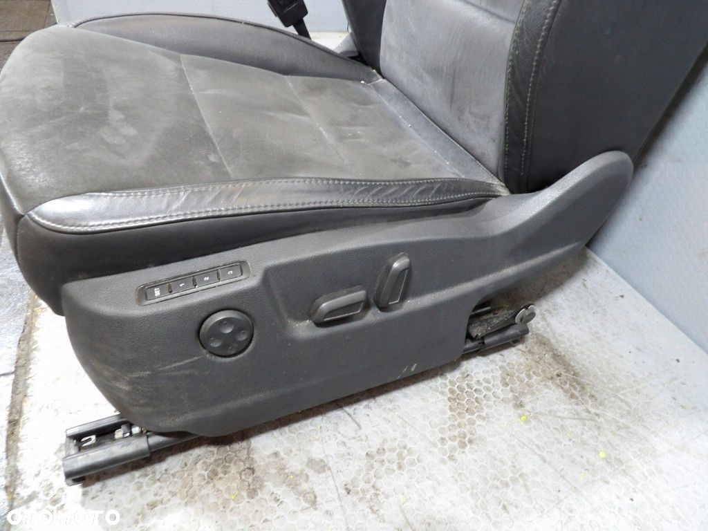 SKODA SUPERB II LIFT FOTEL KIEROWCY LEWY SKÓRA GRZANY MODUŁ - 4