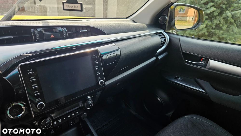 Toyota Hilux 2.8 D-4D Double Cab SR5 4x4 - 22