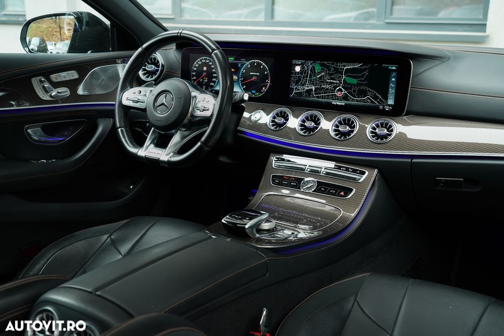 Mercedes-Benz CLS ver-amg-53-4matic-amg-speedshift-9g--tronic - 35