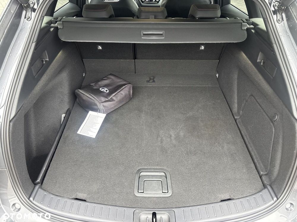 Toyota Corolla 2.0 Hybrid GR Sport - 16