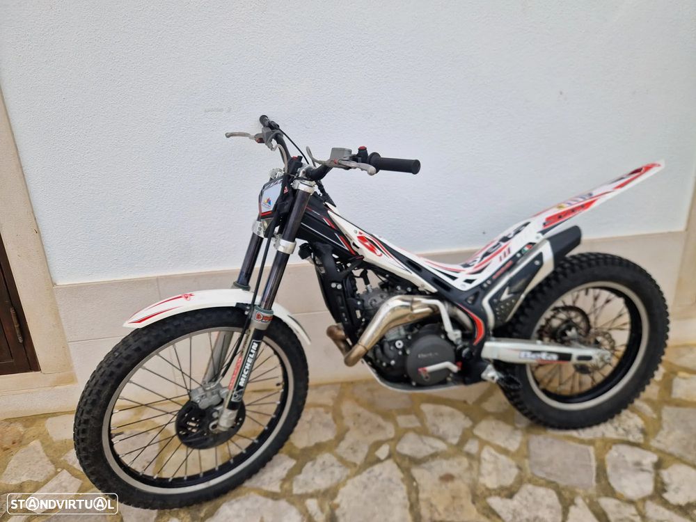 Beta TR evo trial 300  Possível Financiamento - 9