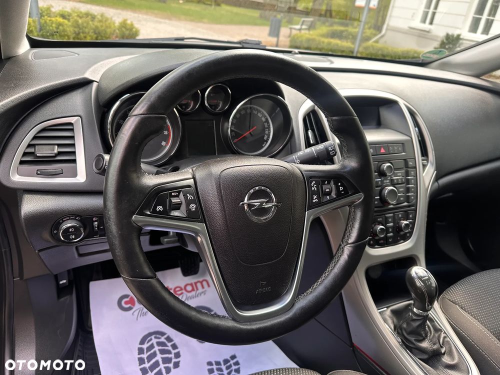 Opel Astra 1.4 Turbo Style - 20