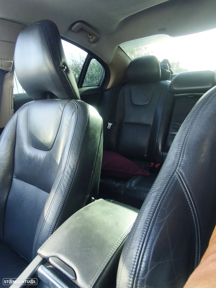 Volvo S60 2.0 D3 Momentum - 24