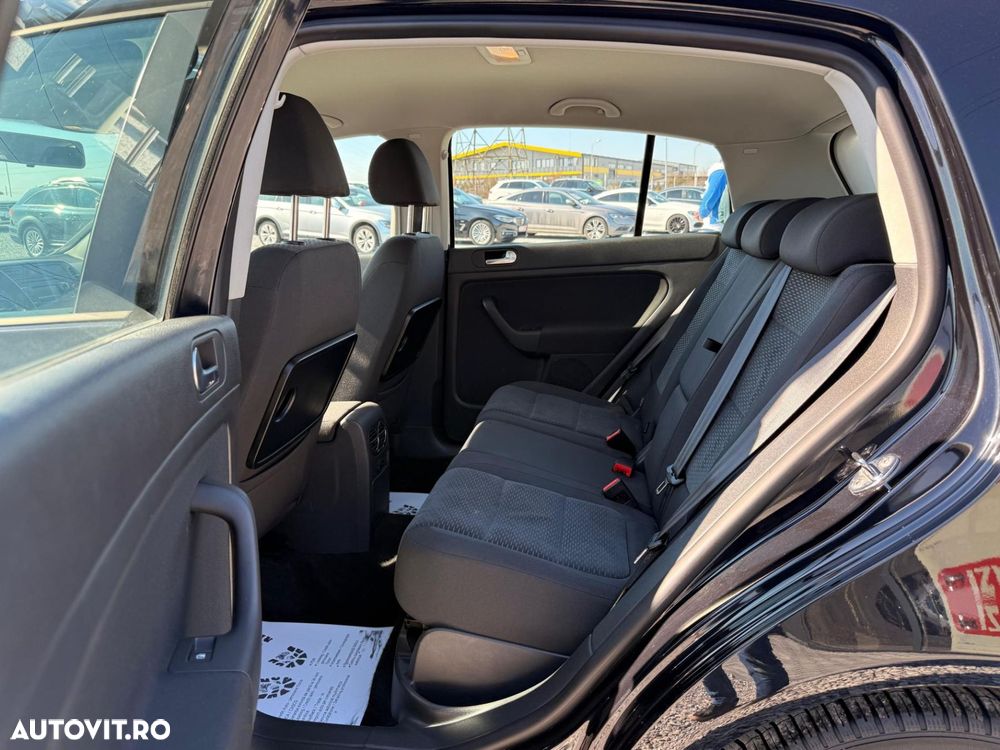 Volkswagen Golf Plus - 7