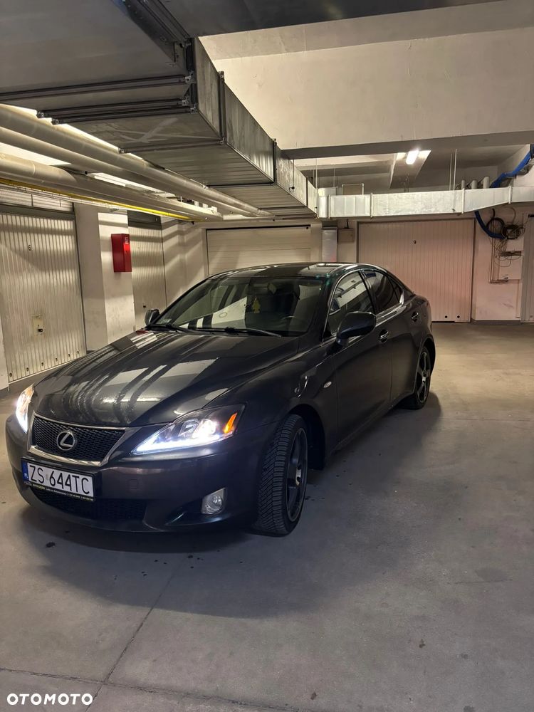 Lexus IS 220 D Prestige - 26