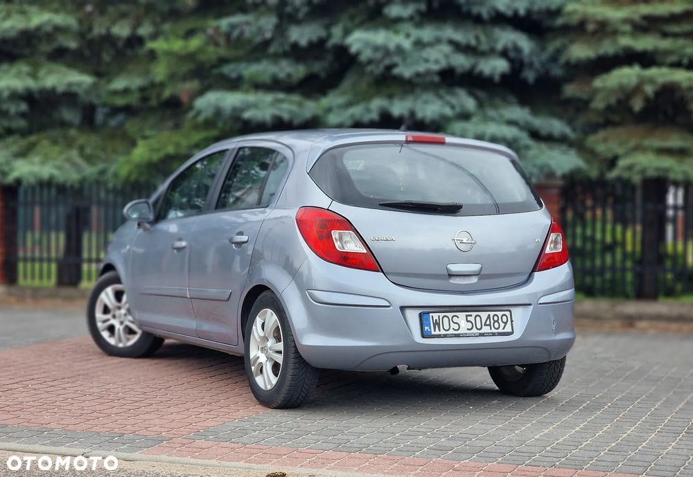 Opel Corsa 1.4 16V Edition - 8