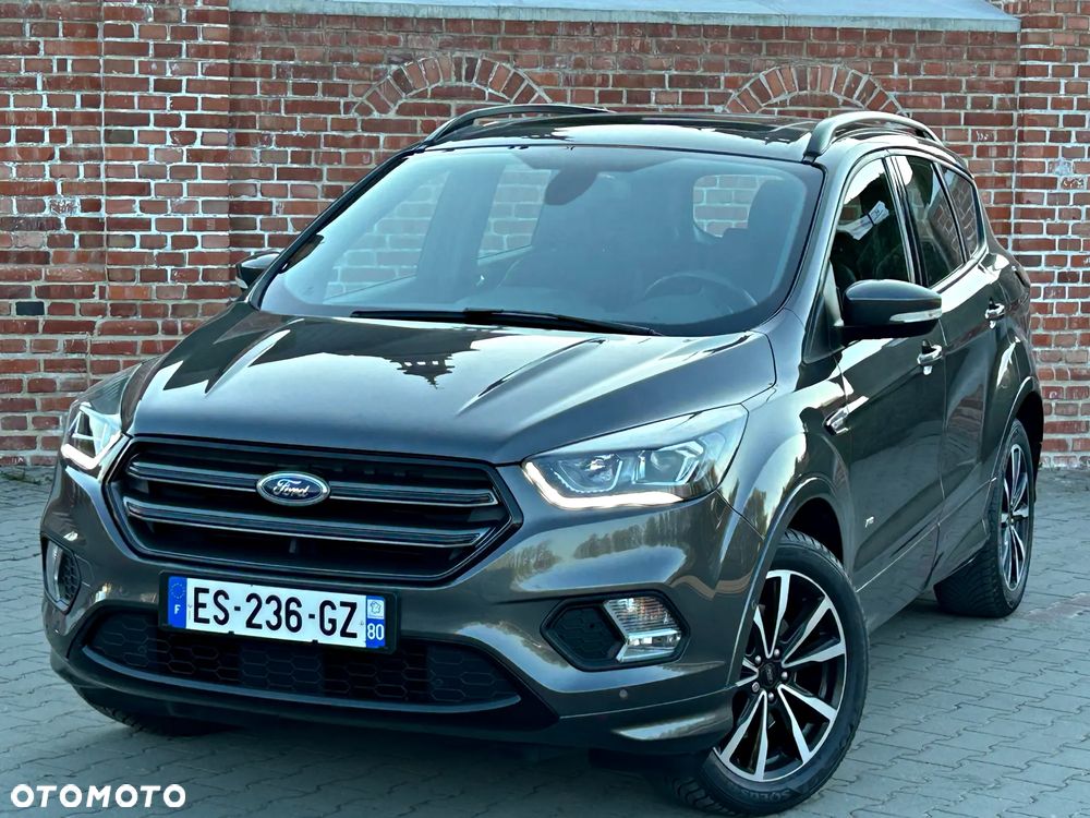 Ford Kuga 2.0 TDCi 4x4 ST-Line - 23