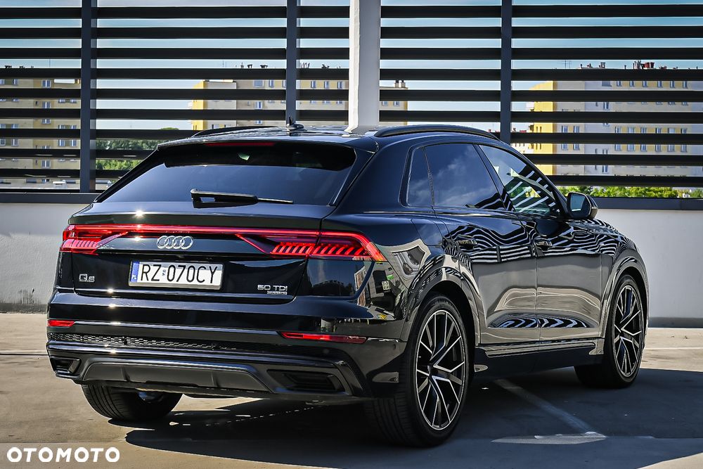 Audi Q8 - 17