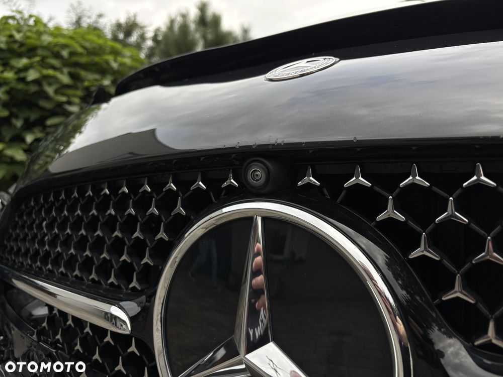 Mercedes-Benz CLE 300 4Matic 9G-TRONIC Edition AMG Line - 9