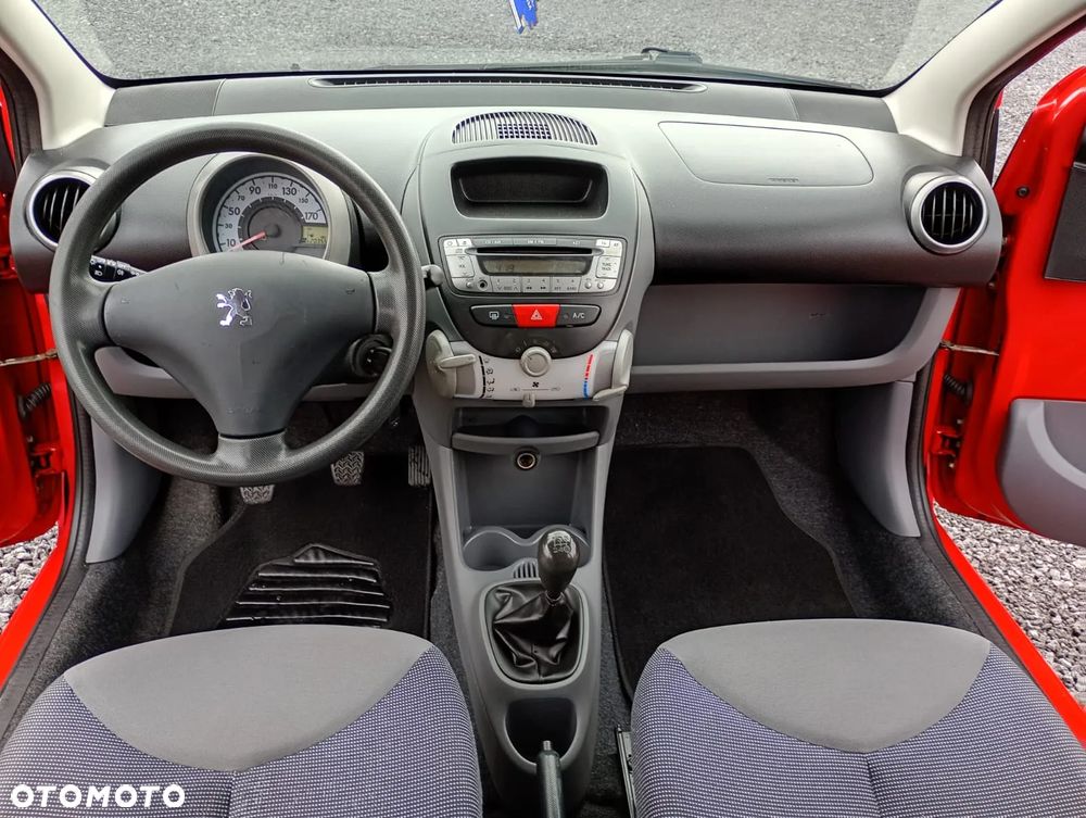 Peugeot 107 1.4 HDI Trendy - 8