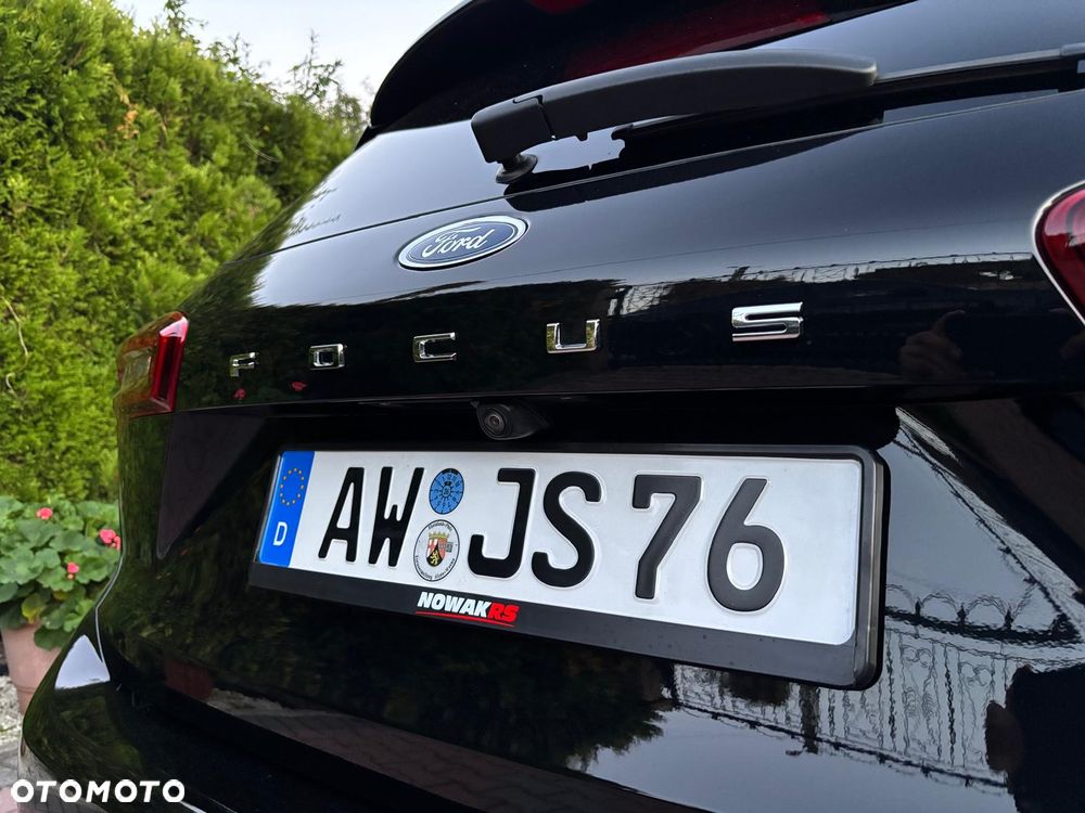 Ford Focus 1.5 EcoBlue Start-Stopp-System ST-LINE - 32
