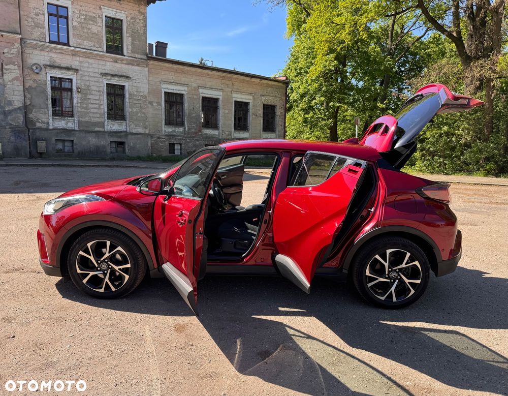 Toyota C-HR - 15