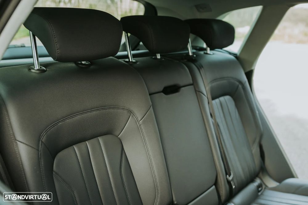 Audi Q5 50 TFSIe quattro S tronic S line business - 6