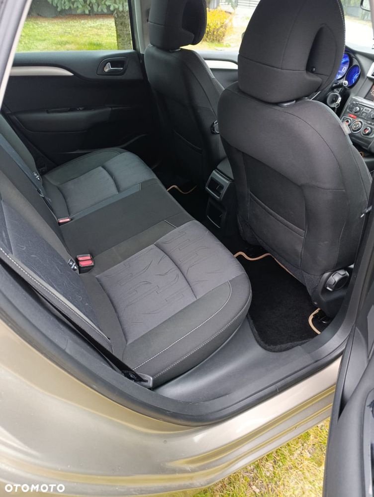 Citroën C4 1.6 HDi Attraction - 10