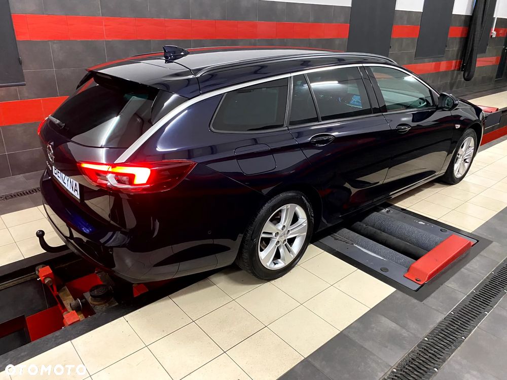 Opel Insignia 1.5 T Elite S&S - 11
