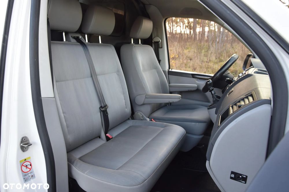 Volkswagen Transporter L2H2 - 8