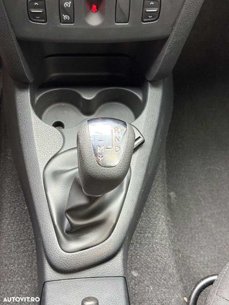 Dacia Sandero Stepway TCe 90 Easy-R Celebration - 9