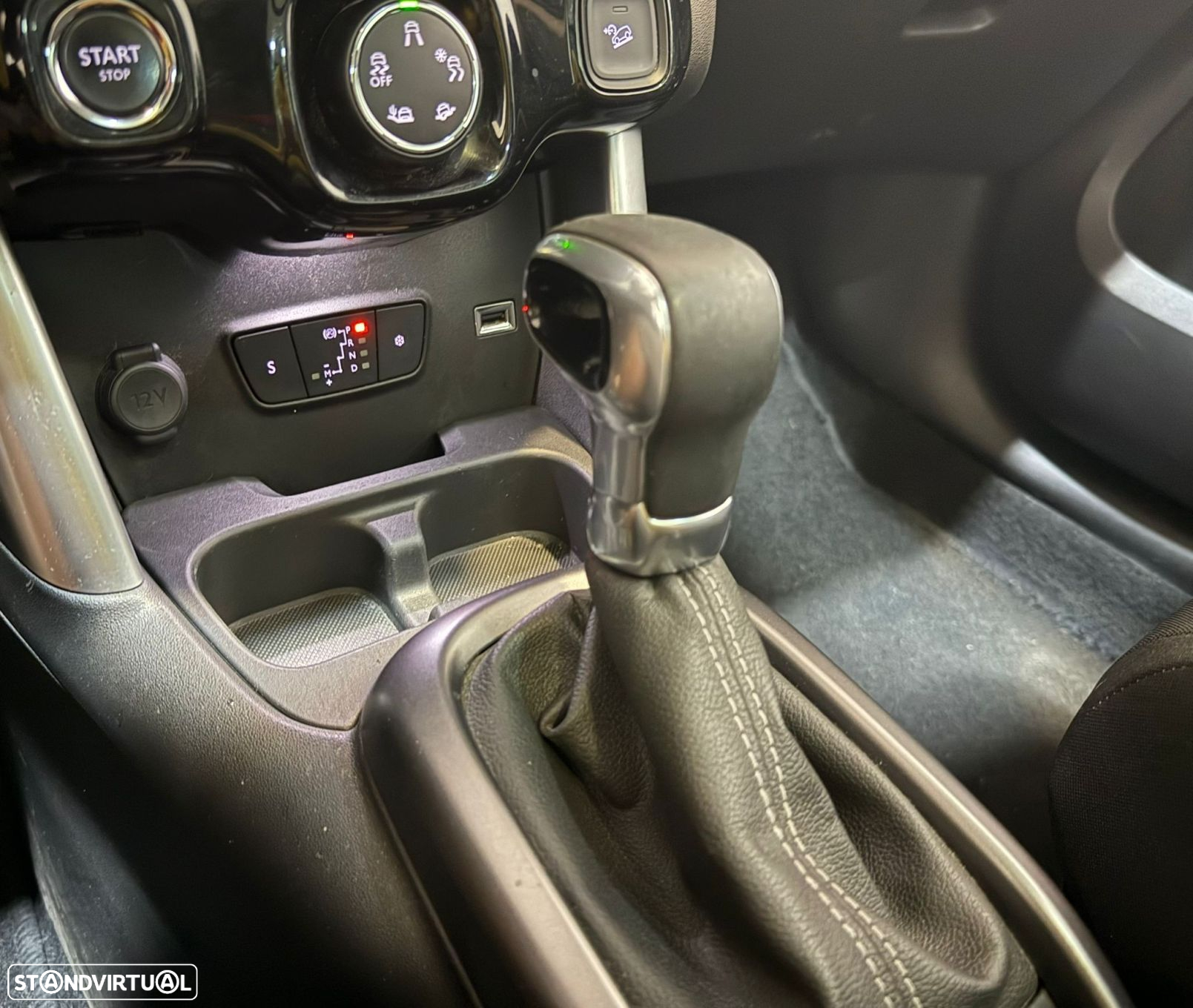 Citroën C3 Aircross 1.2 PureTech Shine EAT6 - 21