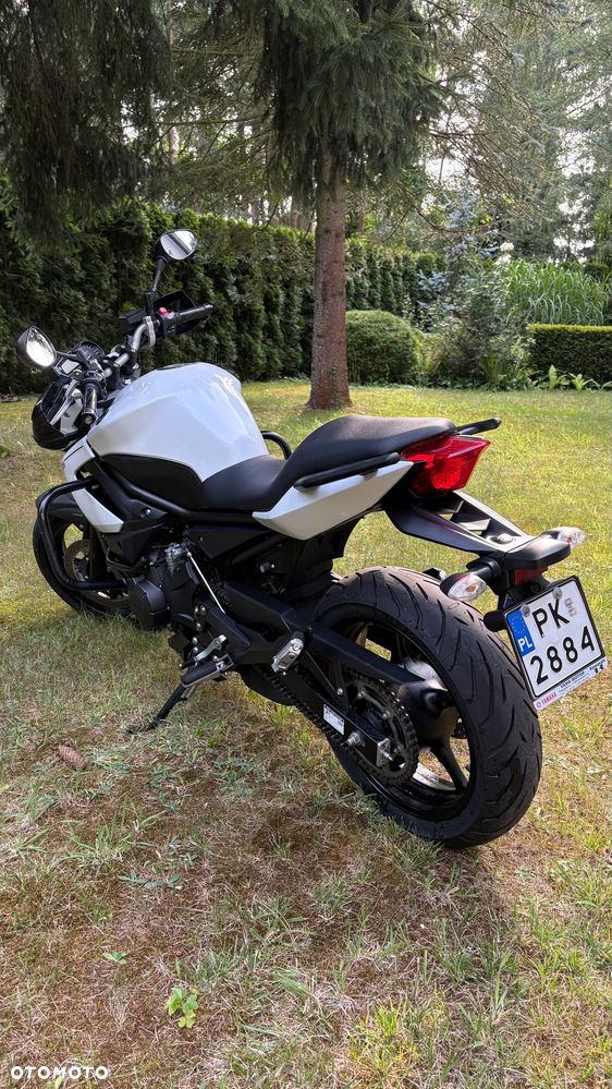 Yamaha XJ - 9