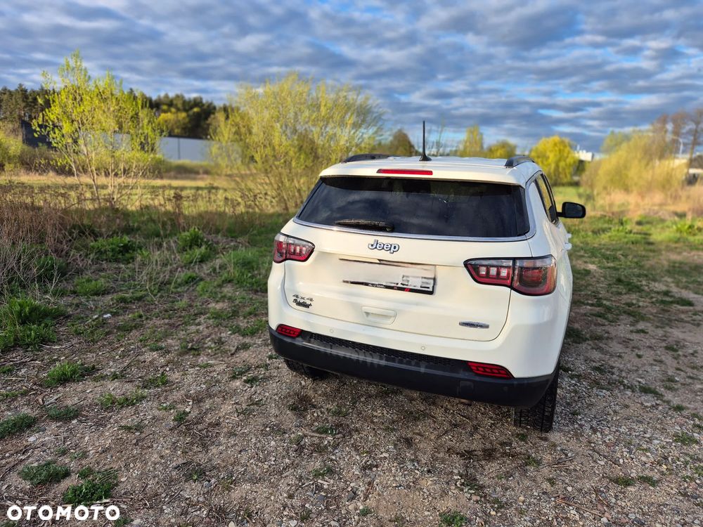 Jeep Compass - 3