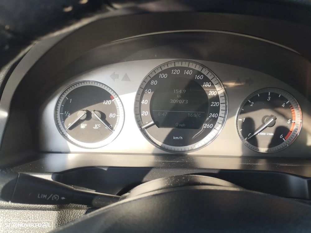 Mercedes-Benz C 200 - 6