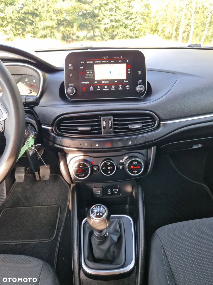 Fiat Tipo 1.6 MultiJet 16v Sport - 12