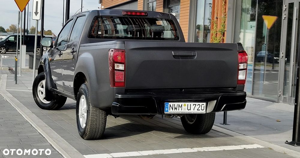 Isuzu D-Max 1.9 DC LS+ - 4