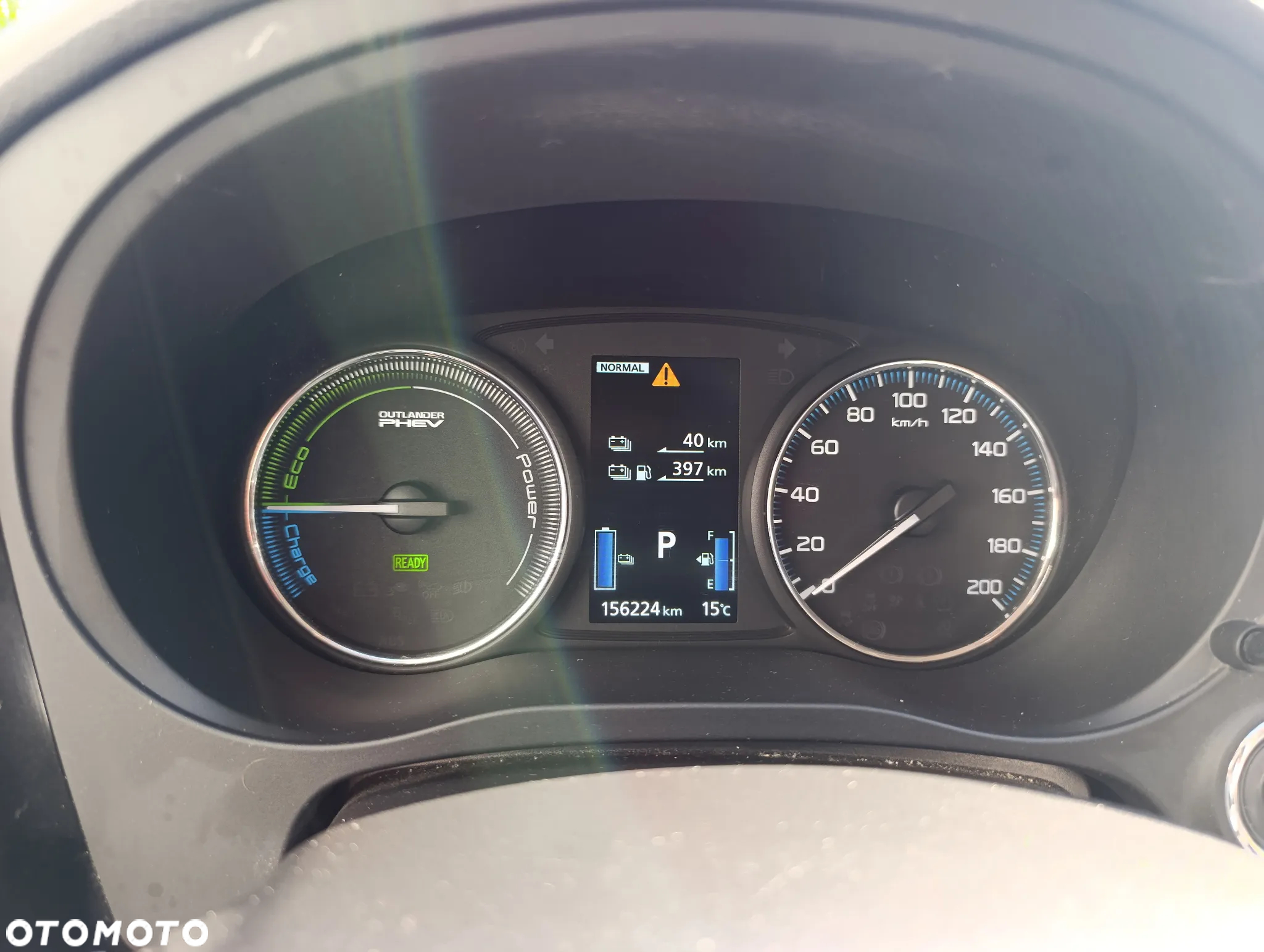 Mitsubishi Outlander 2.0 4WD Plug-In Hybrid Top - 19