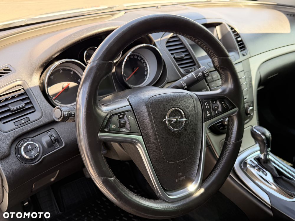 Opel Insignia 2.0 CDTI Sport - 11