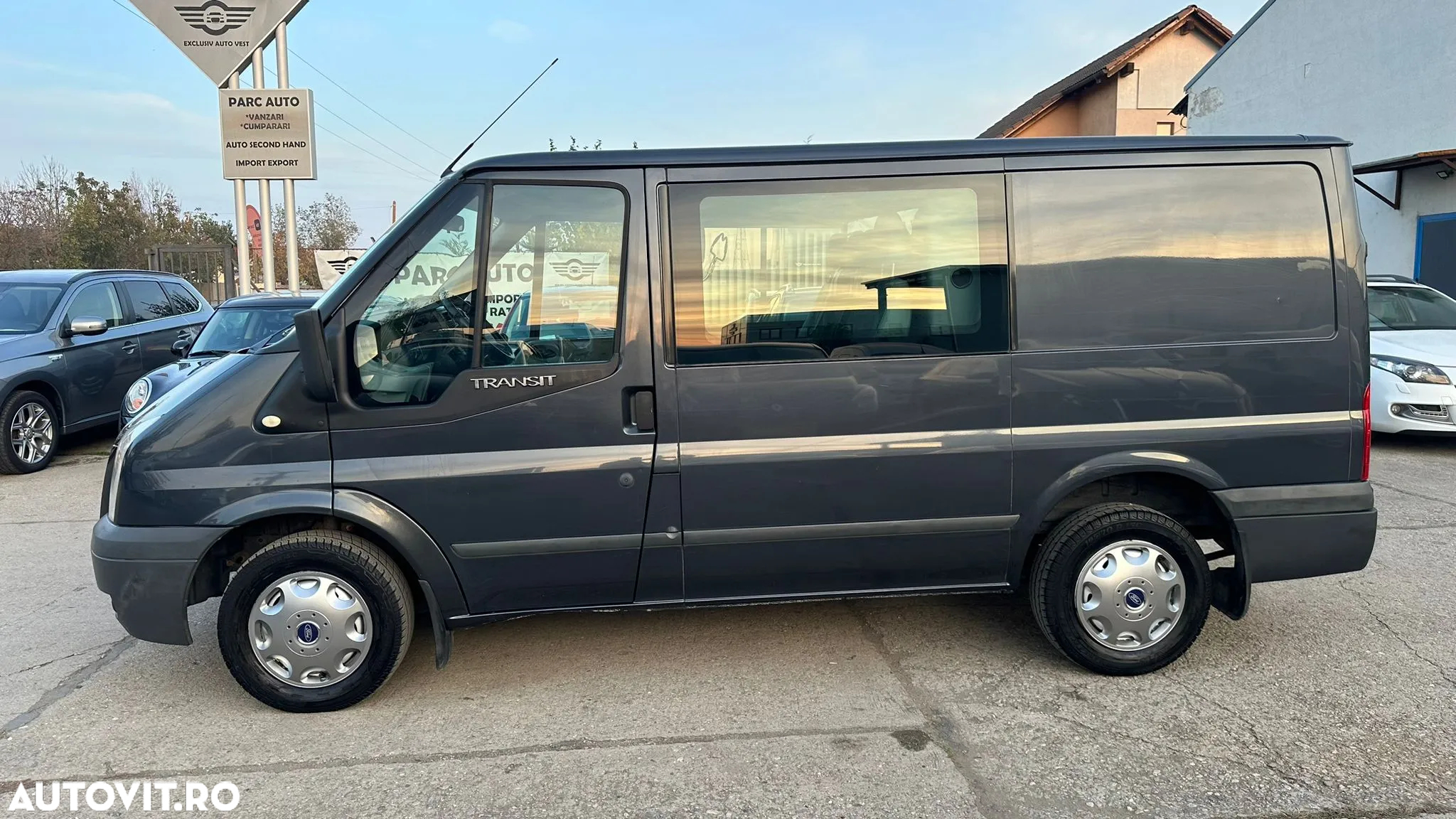 Ford Transit - 9