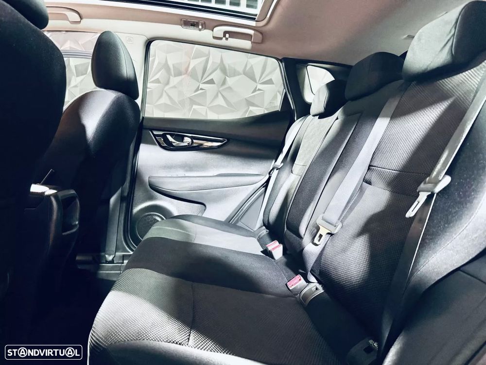 Nissan Qashqai 1.5 dCi Tekna Premium - 28