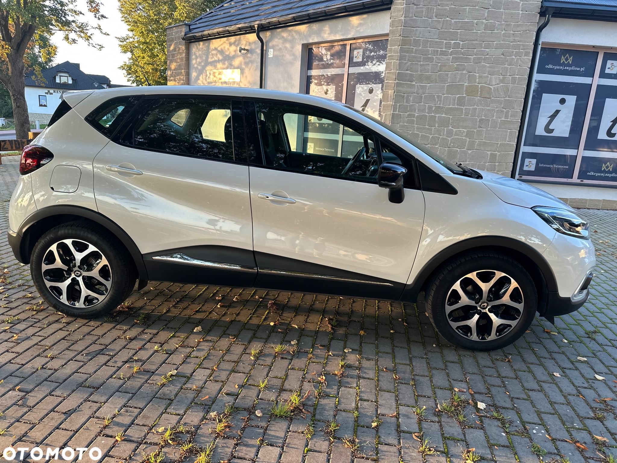Renault Captur ENERGY TCe 90 Start&Stop Luxe - 17