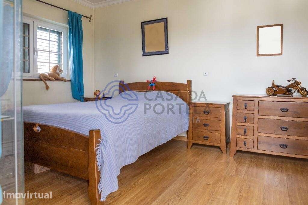 Moradia de Prestígio com Piscina, 392 m2, Jardim e Terreno de 2.500 m2 - Grande imagem: 4/51
