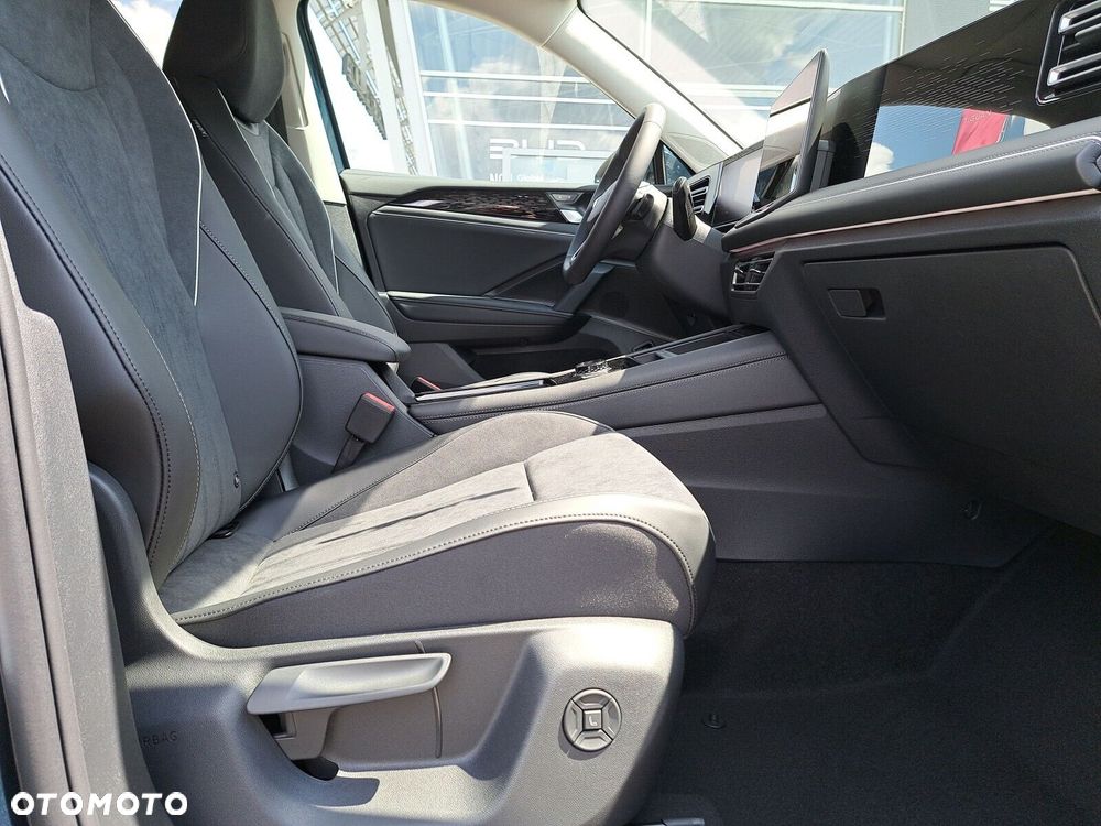 Volkswagen Tiguan - 23