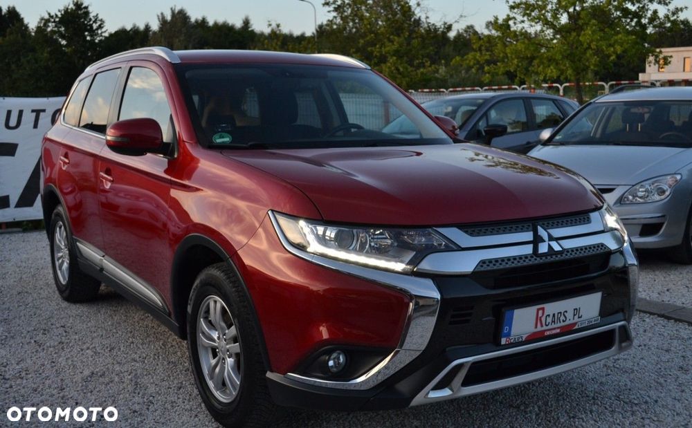 Mitsubishi Outlander 2.0 Intense + 2WD - 20