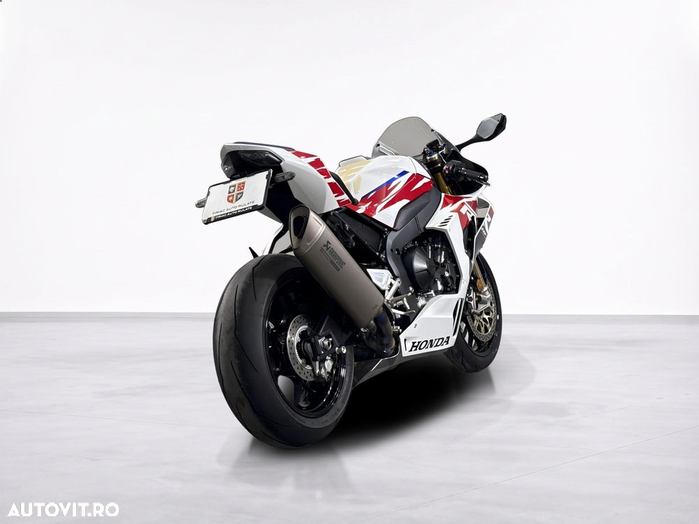 Honda CBR1000RR-R Fireblade SP 30th Anniversary - 5