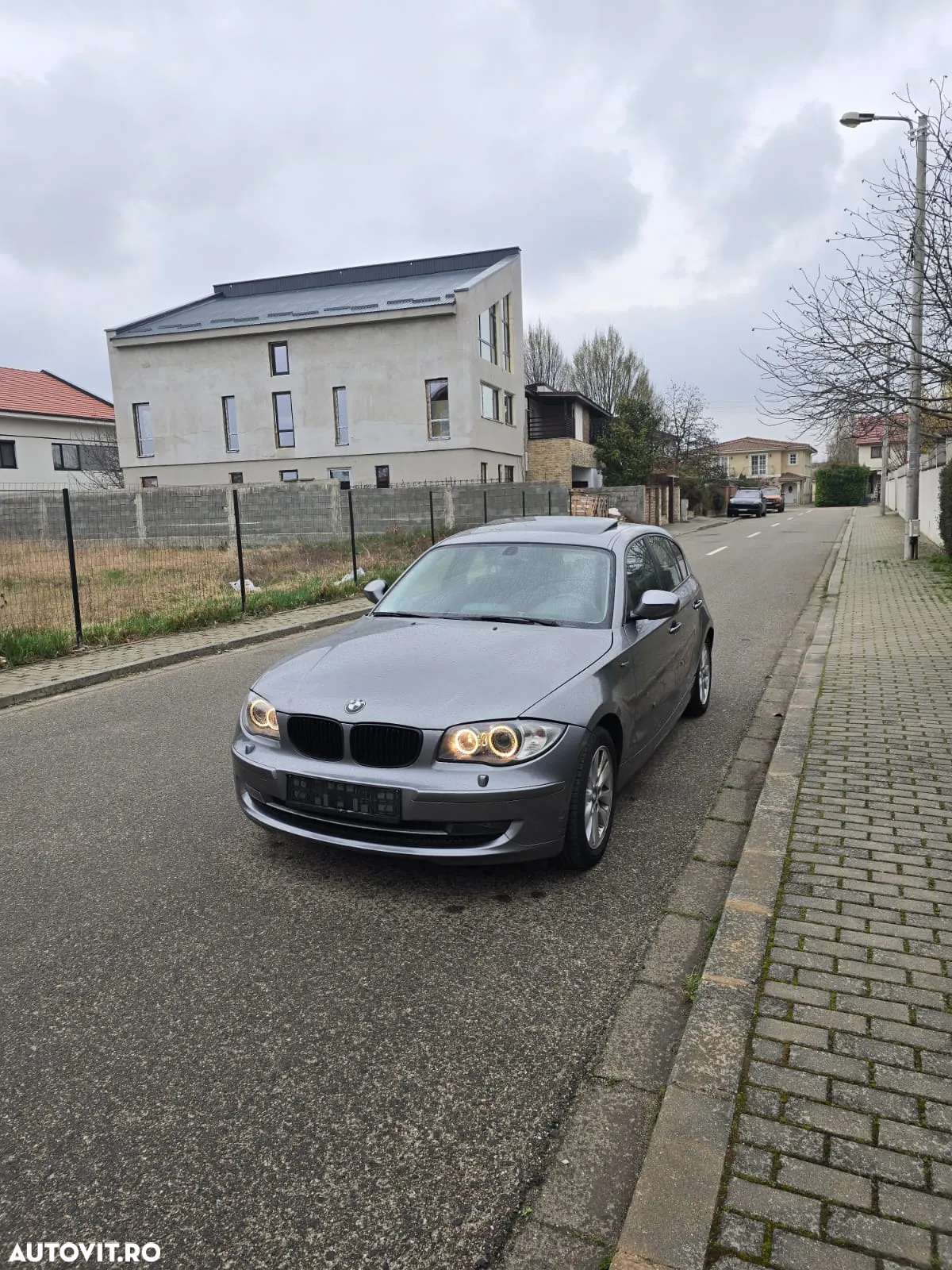 BMW Seria 1 116i - 8