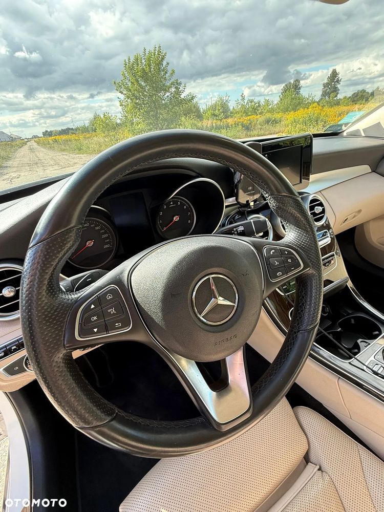 Mercedes-Benz Klasa C 300 7G-TRONIC Avantgarde - 20