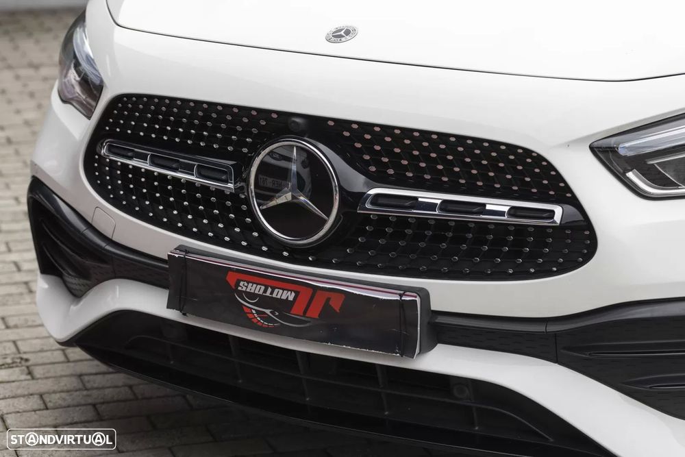 Mercedes-Benz GLA 180 d AMG Line - 9