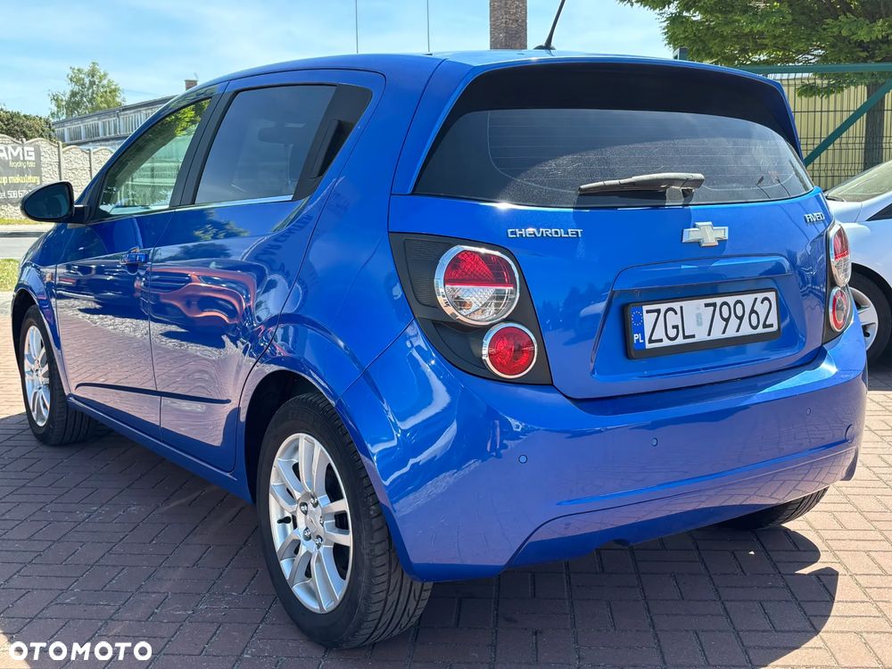 Chevrolet Aveo 1.6 LTZ - 6