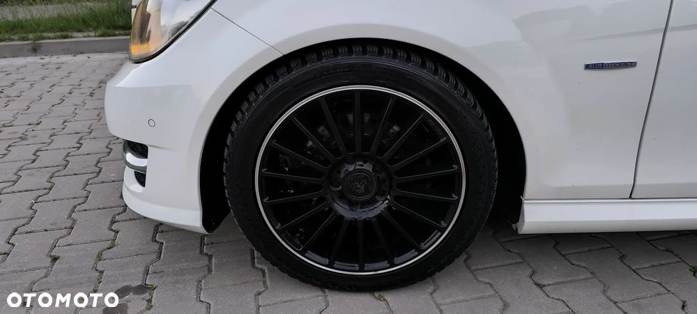 Mercedes-Benz Klasa C 250 Sport 7G-TRONIC - 12