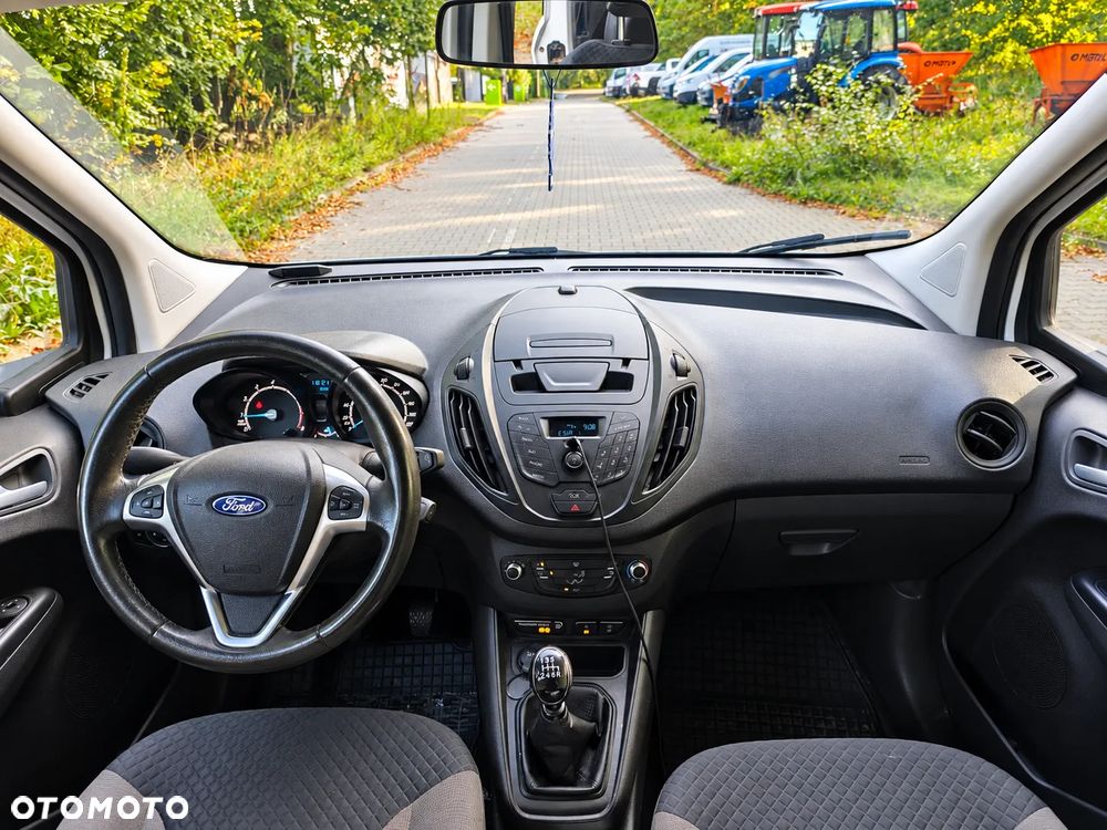 Ford Tourneo Courier 1.0 EcoBoost Trend - 7