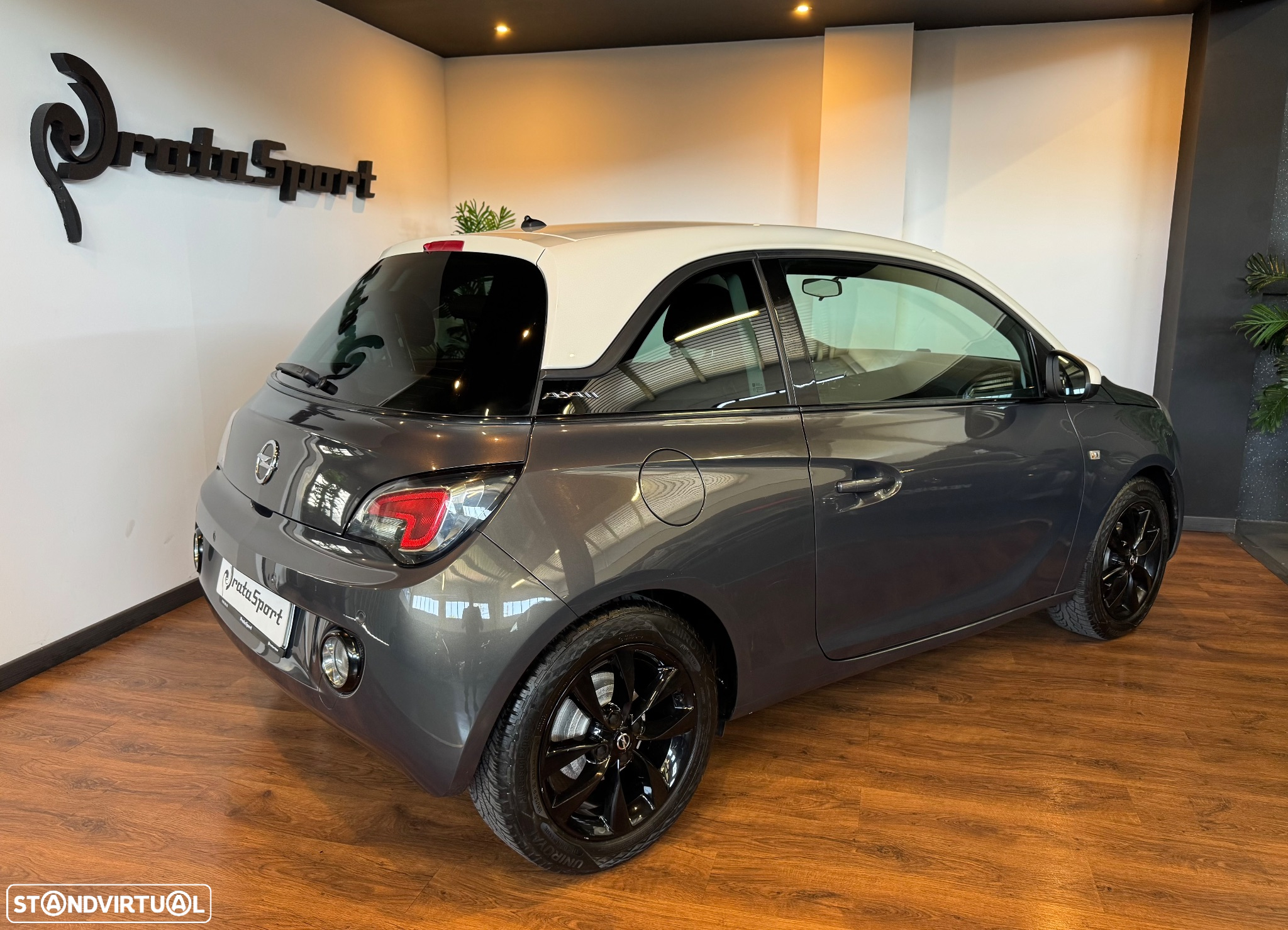 Opel Adam 1.2 - 27